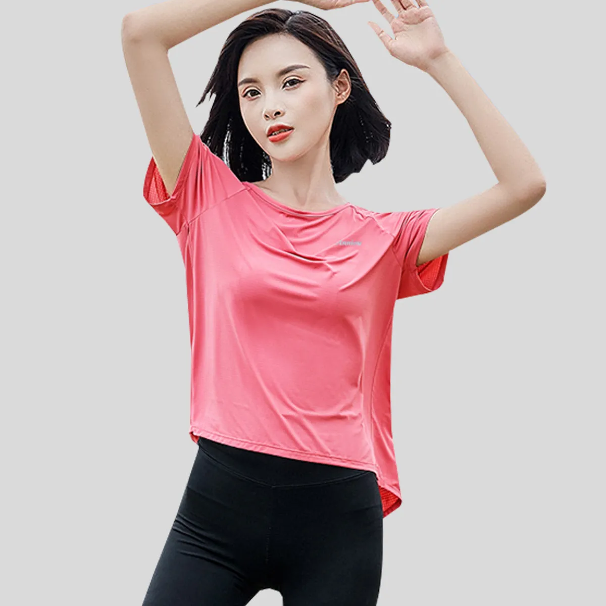 Casual Women's Summer Ice Silk Breathable Sunscreen T-shirt UPF50  Outdoor Running Fitness Yoga Clothes Quick dry Short Sleeve Top