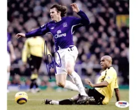 Kevin Kilbane Autographed 8x10 Photo Everton PSA/DNA #U54883