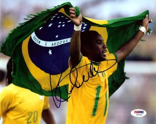 Robinho De Souza Autographed 8x10 Photo Brazil PSA/DNA #U54486